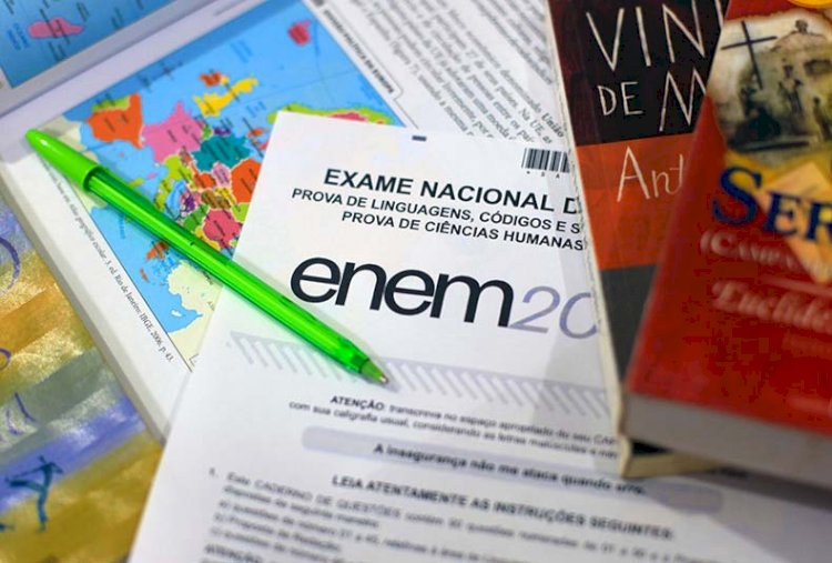 Mais de 99 mil alunos fazem a prova no Enem no Piauí