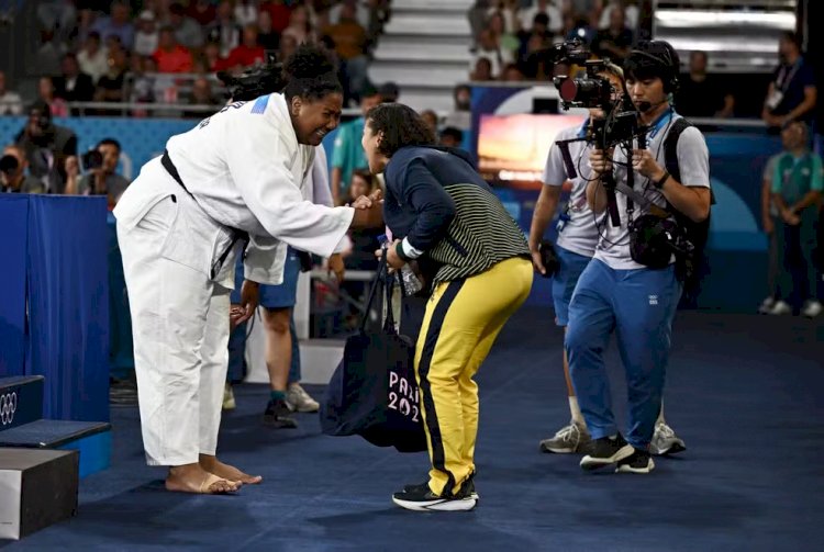 A piauiense Sarah Menezes se torna a primeira brasileira campeã olímpica como judoca e treinadora